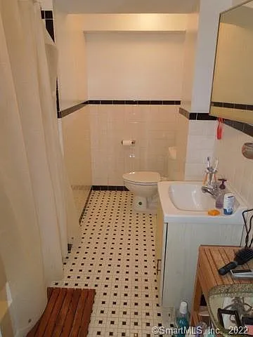 37 Wooster Pl #LL — Photo 13