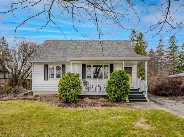 16 Northalaton St, Brantford, ON N3R 2B4