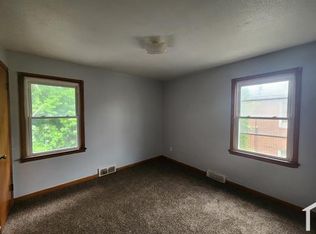 665 Babbitt Rd #UP, Euclid, OH 44123