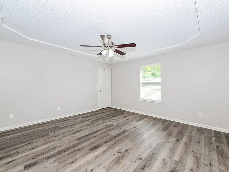 3733 Star Leaf Rd — Photo 10