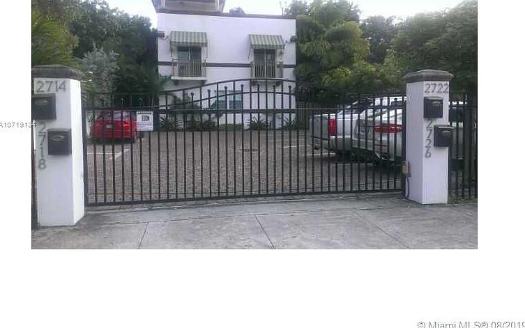 1st image of 2714 Coconut Ave #2714