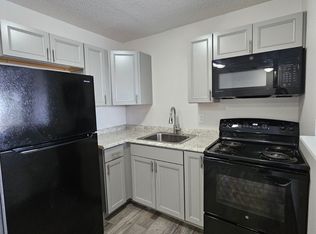 2155 Westdale Dr SW #7, Cedar Rapids, IA 52404