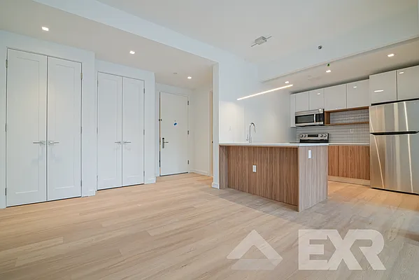 Rented by EXR | media 1