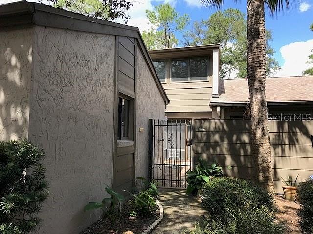 1st image of 606 Woodridge Dr