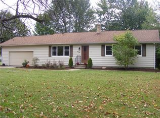 2878 Mennonite Rd, Mantua, OH 44255