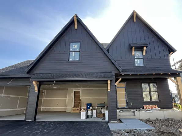 5564 Rolling Hills Pkwy, Victoria, MN 55318