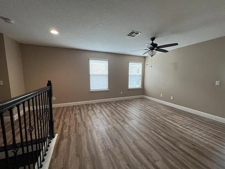 14036 Lonecreek Ave — Photo 29