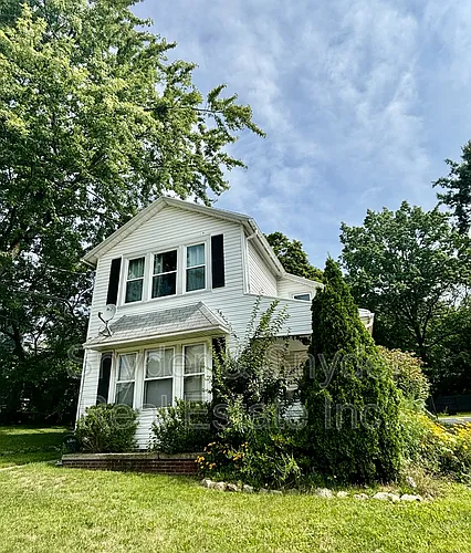139-141 Wadsworth Ave Photo 1