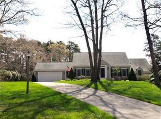 578 Huckins Neck Rd, Centerville, MA 02632
