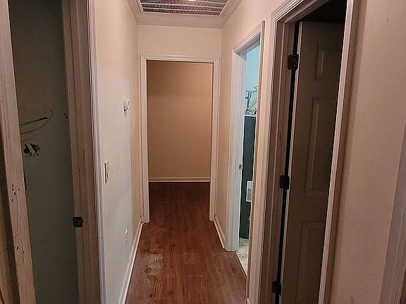5th image of 127 Lee Road 2017