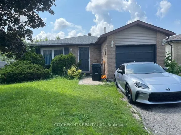73 Hickling Trl, Barrie, ON L4M 5S7