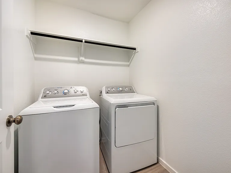 4013 Drifters Bend Dr — Photo 5