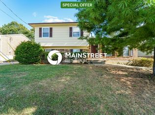 4403 Gaudet Rd, Jeffersontown, KY 40299