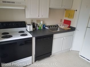 9110 W North Ave, Wauwatosa, WI 53226