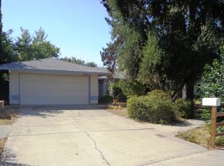 2817 Azevedo Dr, Sacramento, CA 95833