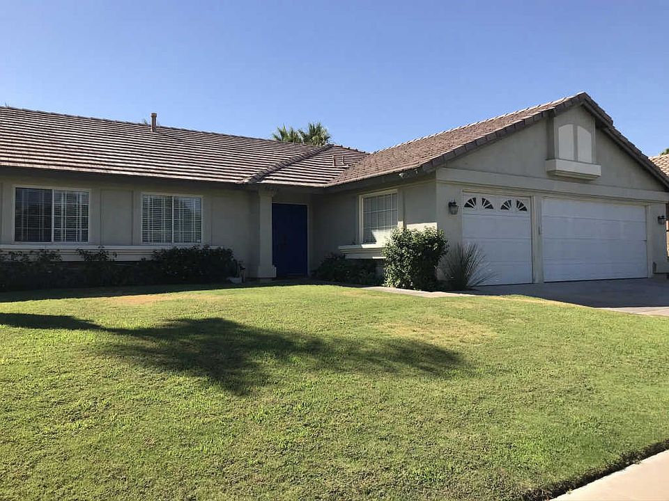 1st image of 44370 Willow Cir