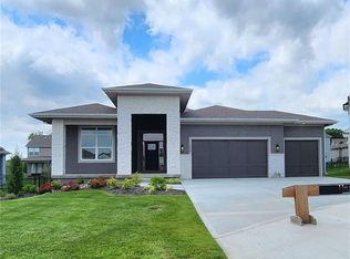 15698 W 166th St, Olathe, KS 66062