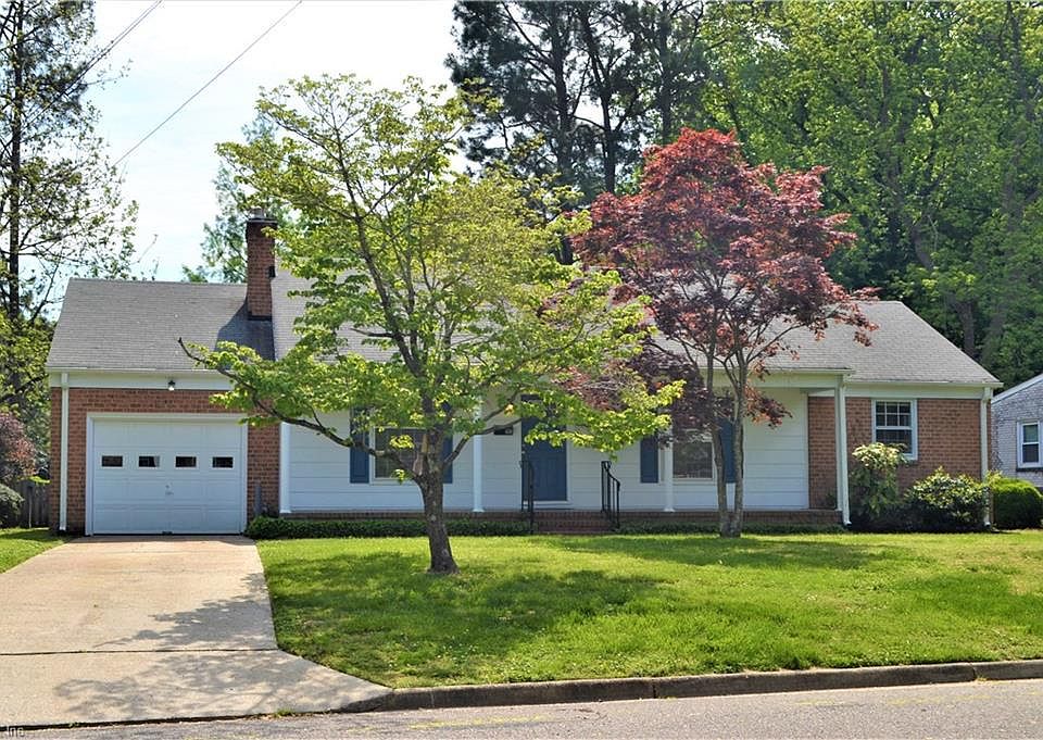 1st image of 195 Devon Pl
