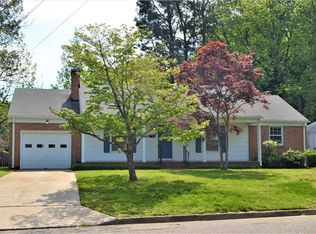 195 Devon Pl, Newport News, VA 23606
