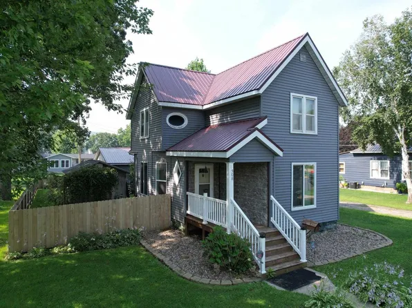 308 Pearl Street, Boscobel, WI 53805