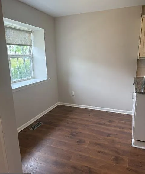 110 Pin Oak Ct — Photo 3