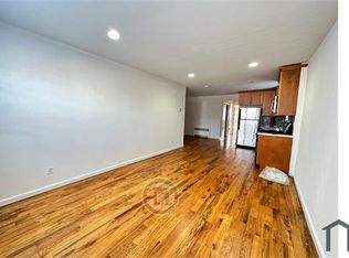 1855 White Plains Rd, Bronx, NY 10462