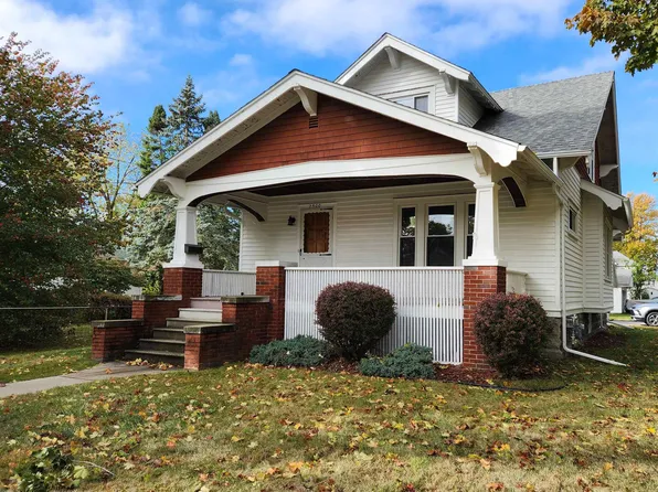 2500 Fitzhugh St, Bay City, MI 48708