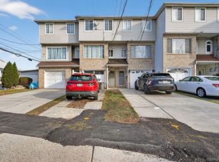 327 Willow Road E, Staten Island, NY 10314