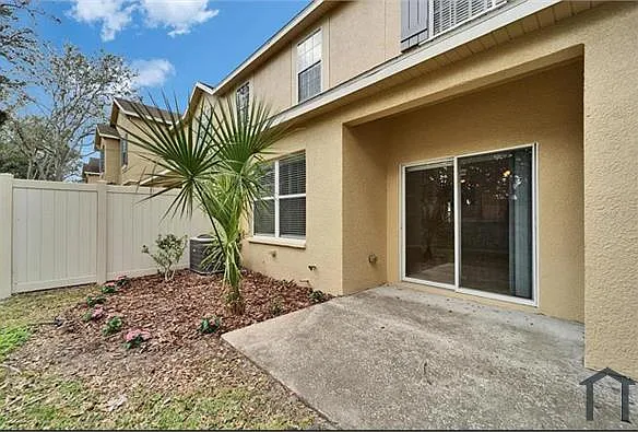 10621 Shady Falls Ct — Photo 12