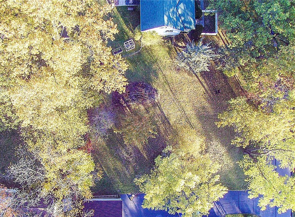 1st image of Magnolia Ave