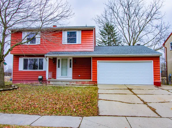 5407 Catalpa Dr, Lansing, MI 48911