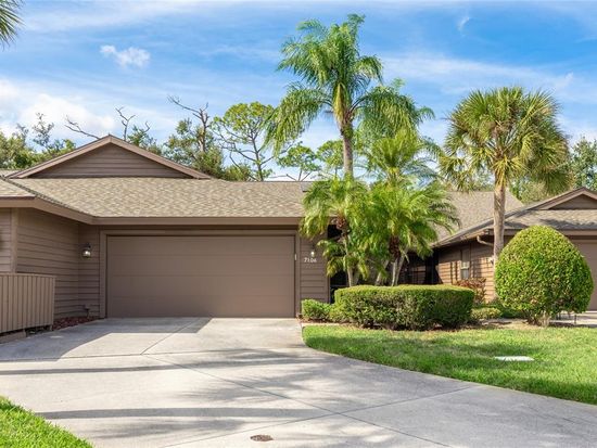7106 Saint Andrews Ln, Sarasota, FL 34243