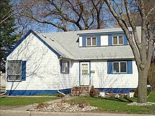 2nd image of 301 Lawrence St