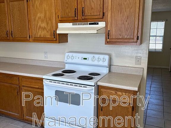 2nd image of 3 Oak Forest Ln #A
