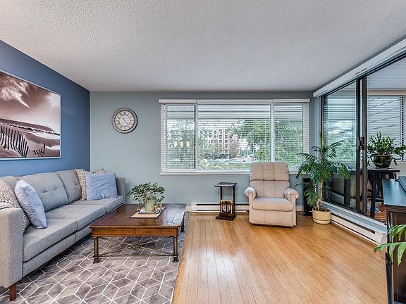 3rd image of 15272 19th Ave #310