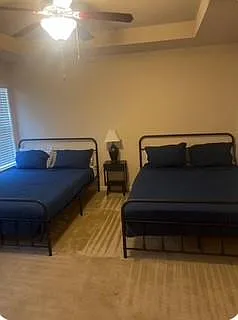 2 bed, 2.5 bath, 1672 sqft, $2,399 — Photo 2