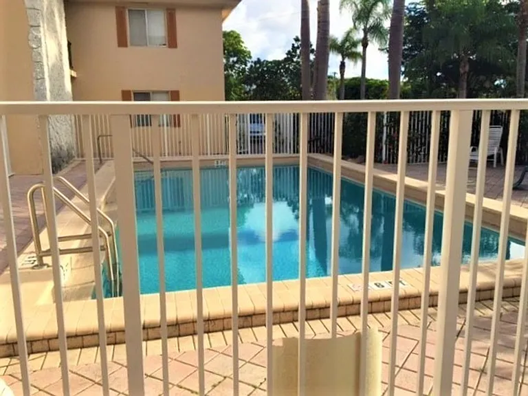 515 S Sequoia Dr — Photo 49