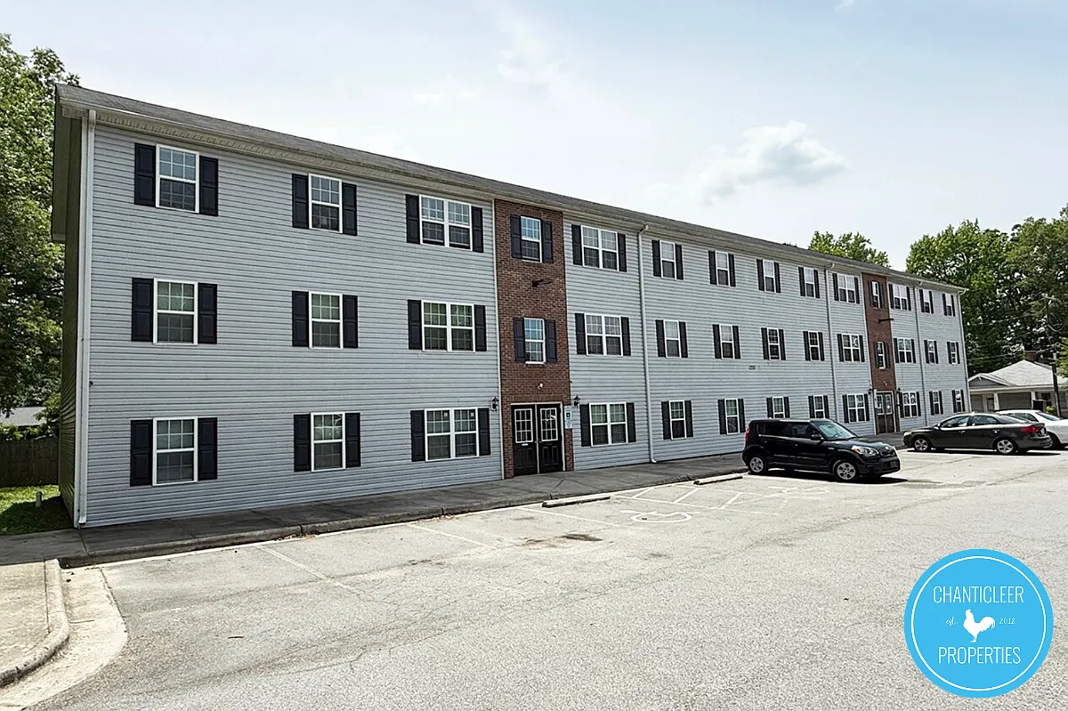 3700 Delancy St — Photo 3