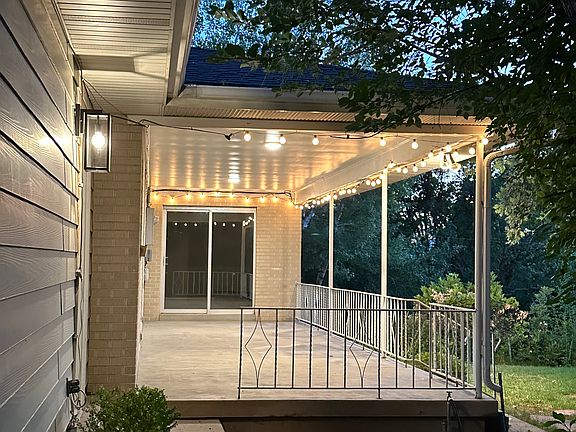 4th image of 3811 E Ruth Dr