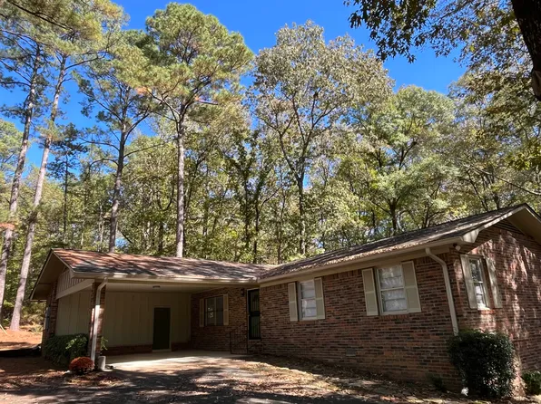 4109 67th Ave, Northport, AL 35473