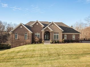 12311 Ridgeview Dr, Goshen, KY 40026