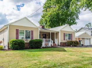 154 Allentown Rd, Parsippany, NJ 07054