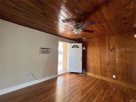 423 Magnolia St — Photo 28