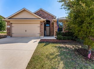 9224 Castorian Dr, Fort Worth, TX 76131