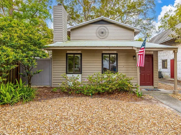 305 Palmetto St, Saint Simons Island, GA 31522