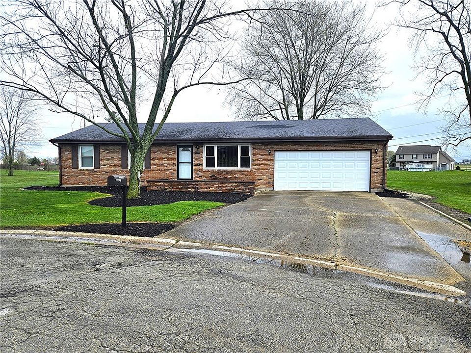1st image of 717 Lynwood Ct