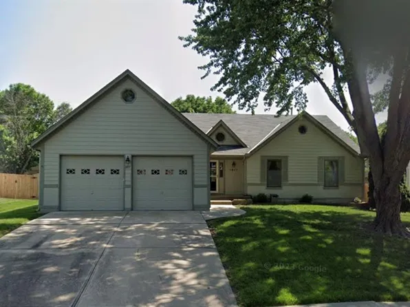 1817 E 155th St, Olathe, KS 66062