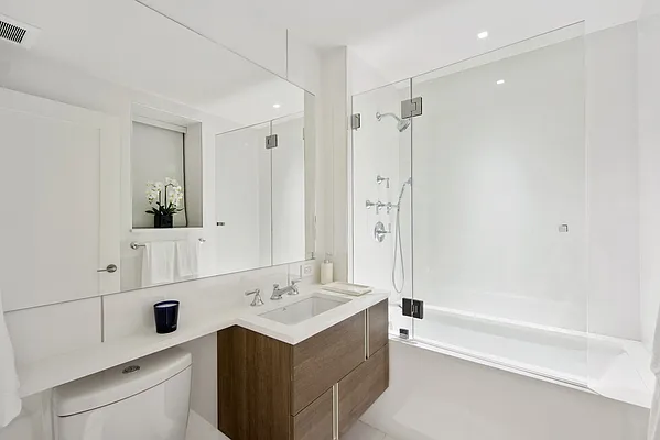 Sold by Nest Seekers International | media 44