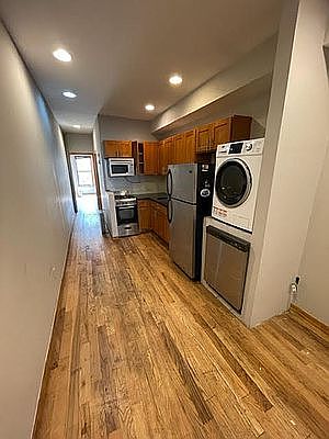 1st image of 435 E 114th St APT 4E