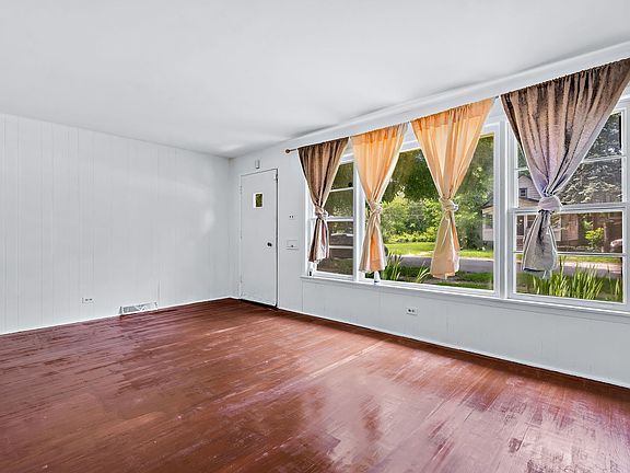 4th image of 13937 S Atlantic Ave